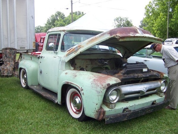 Old ford F100 